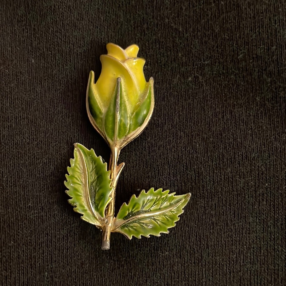 Vintage Yellow Rosebud Pin Brooch